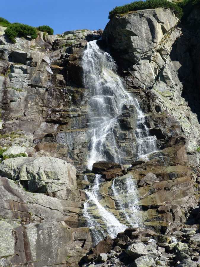Vod-skok-768x1024.jpg